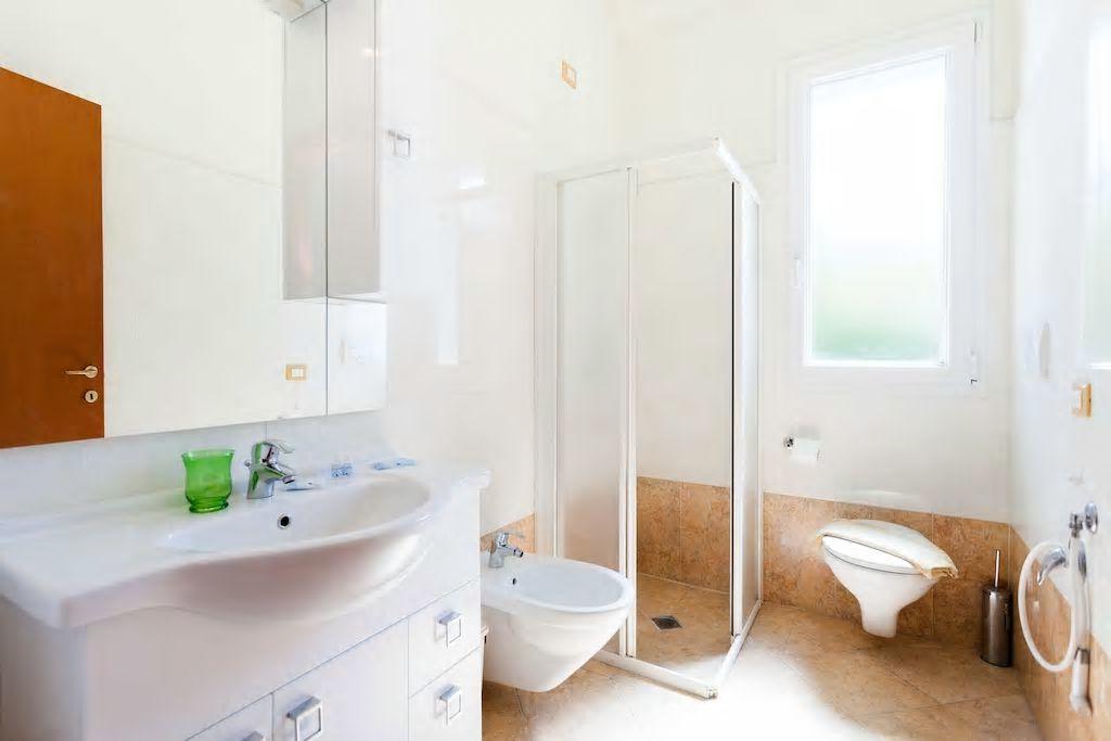 Residence La Villetta Римини Экстерьер фото